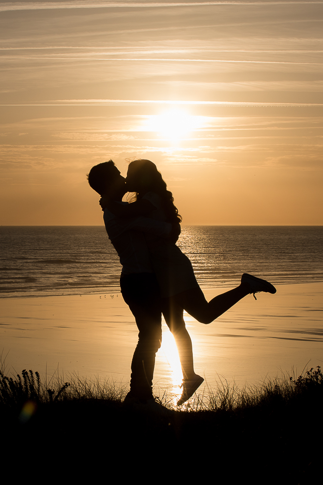 photo de couple coucher du soleil Vendée